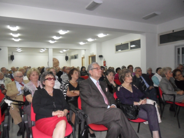 Immagine riferita a: Il prof. Antonino Tobia rivisita i poemi classici alla Libera Universit